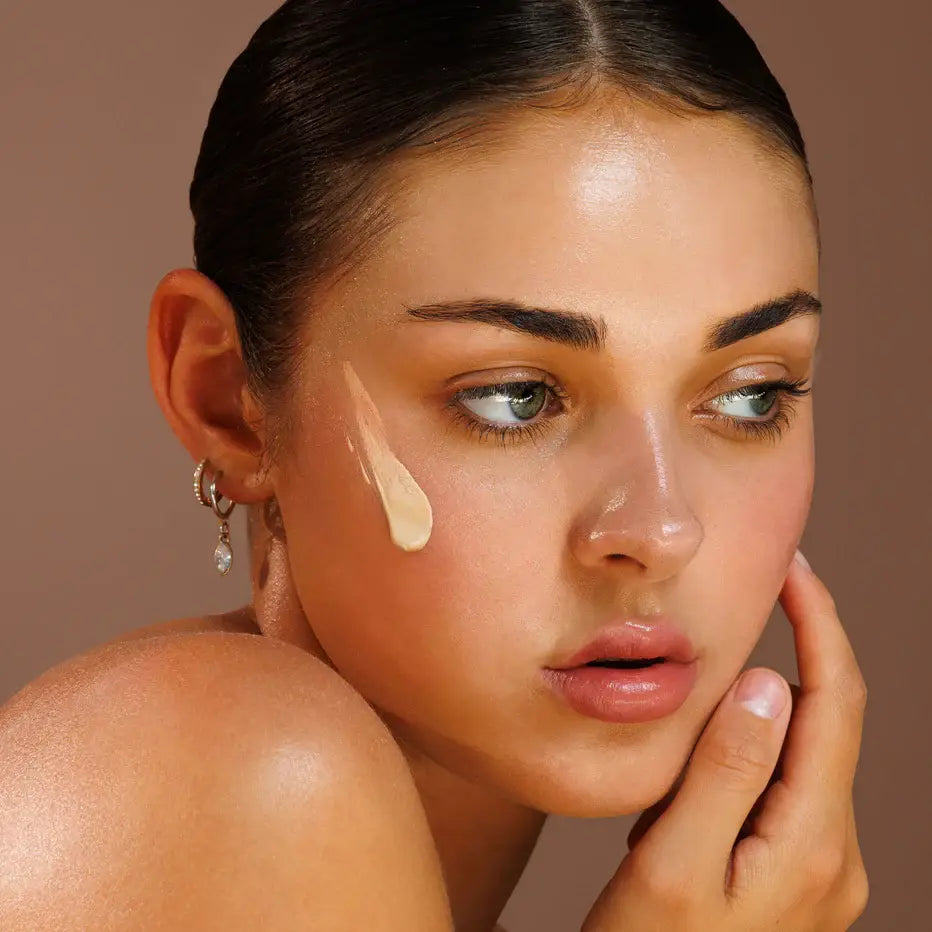 Avocado Zinc SPF 50 Natural Tinted Moisturiser: Light