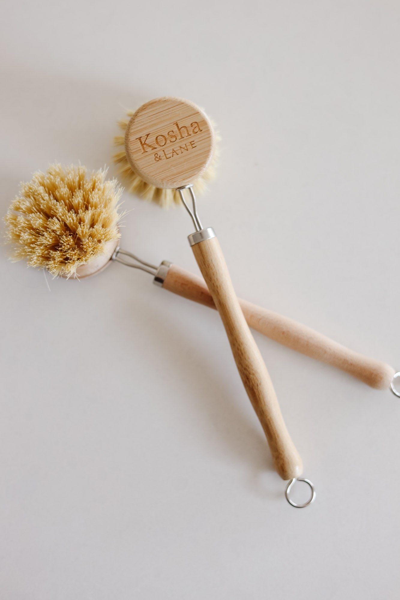 Kosha & Lane Bamboo Dishwashing Brush with Replacement Heads set